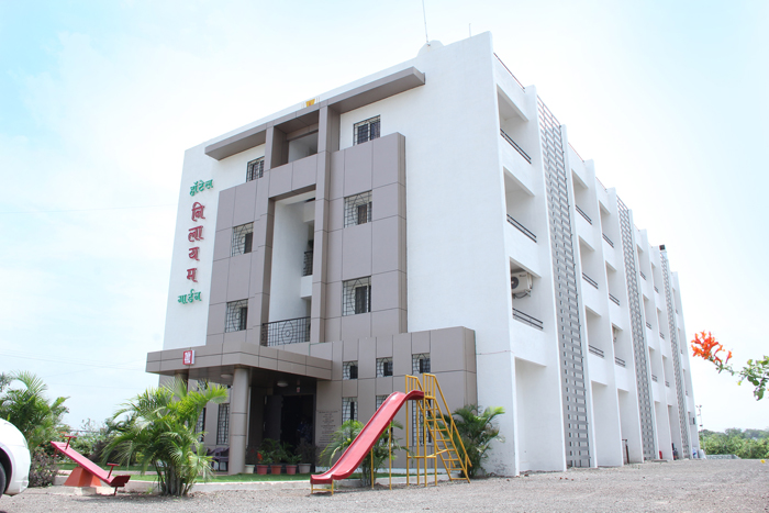 hotel neelayam